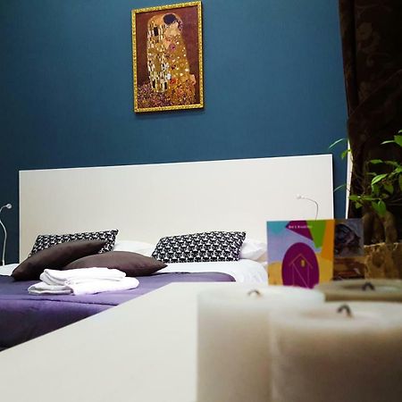 Holiday Naples Art Rooms Extérieur photo